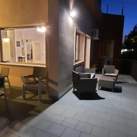 La Terrazza Sul Mare チェファル