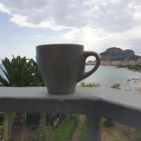 בית נופש La Terrazza Sul Mare *